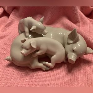 Lladro #5228 “Playful Piglets”